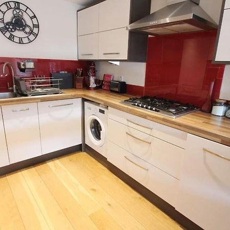 Spacious 2 Bed, 2 Bath Apartment -The Shore, Leith EDI Eksteriør billede