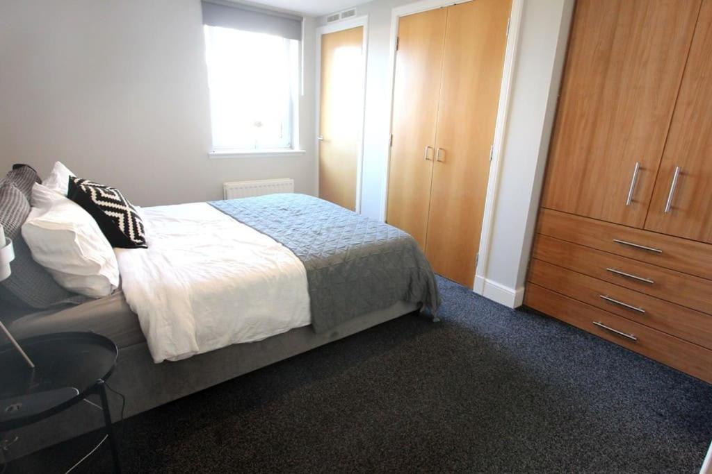 Spacious 2 Bed, 2 Bath Apartment -The Shore, Leith EDI Eksteriør billede